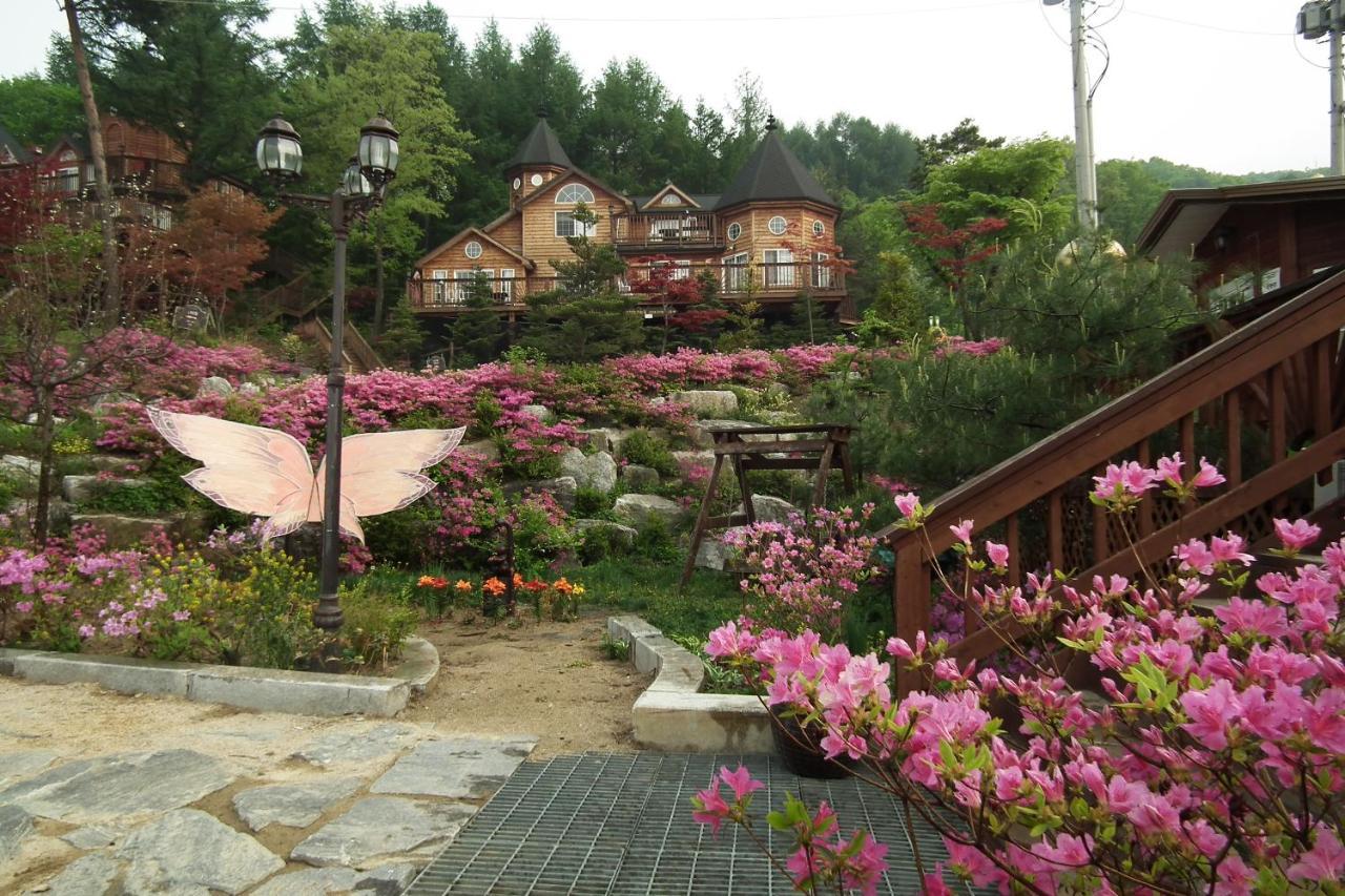 Elf Resort Hotel Pyeongchang Exteriör bild